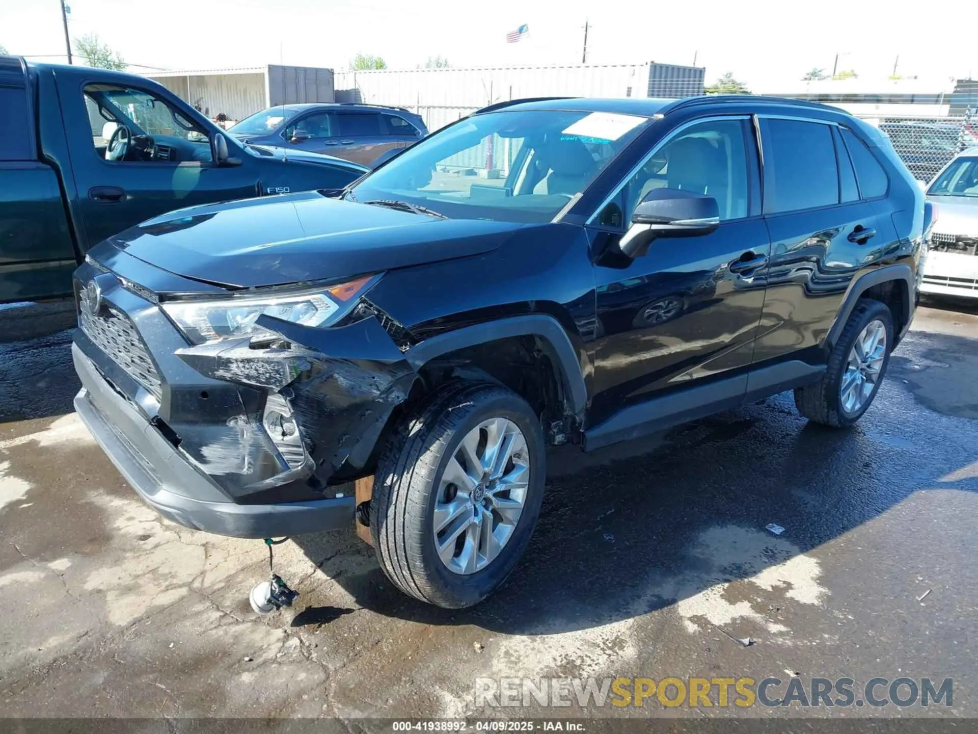 2 Photograph of a damaged car JTMC1RFV7KD028911 TOYOTA RAV4 2019