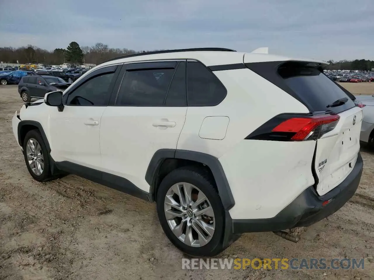 2 Photograph of a damaged car JTMC1RFV7KD515106 TOYOTA RAV4 2019