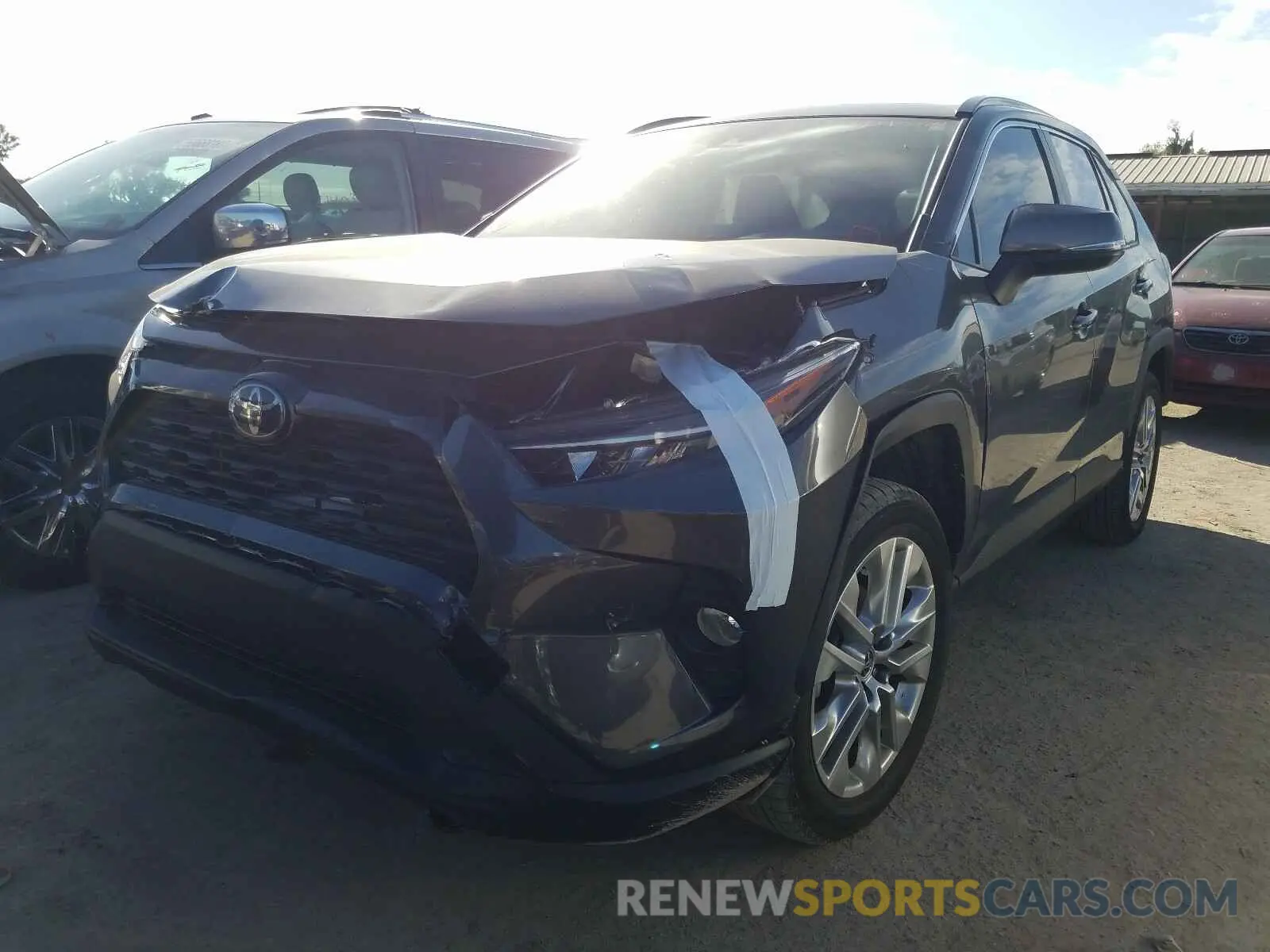 2 Photograph of a damaged car JTMC1RFV7KD515123 TOYOTA RAV4 2019