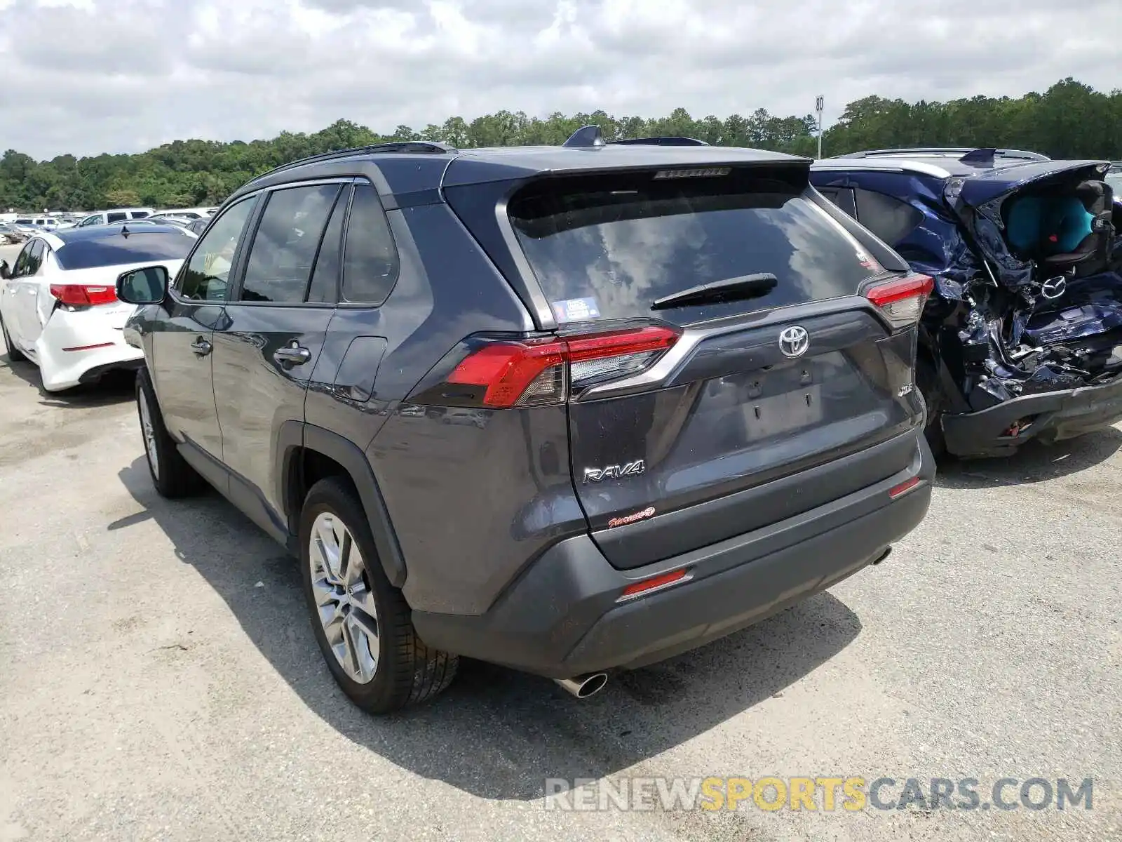 3 Photograph of a damaged car JTMC1RFV8KD014189 TOYOTA RAV4 2019