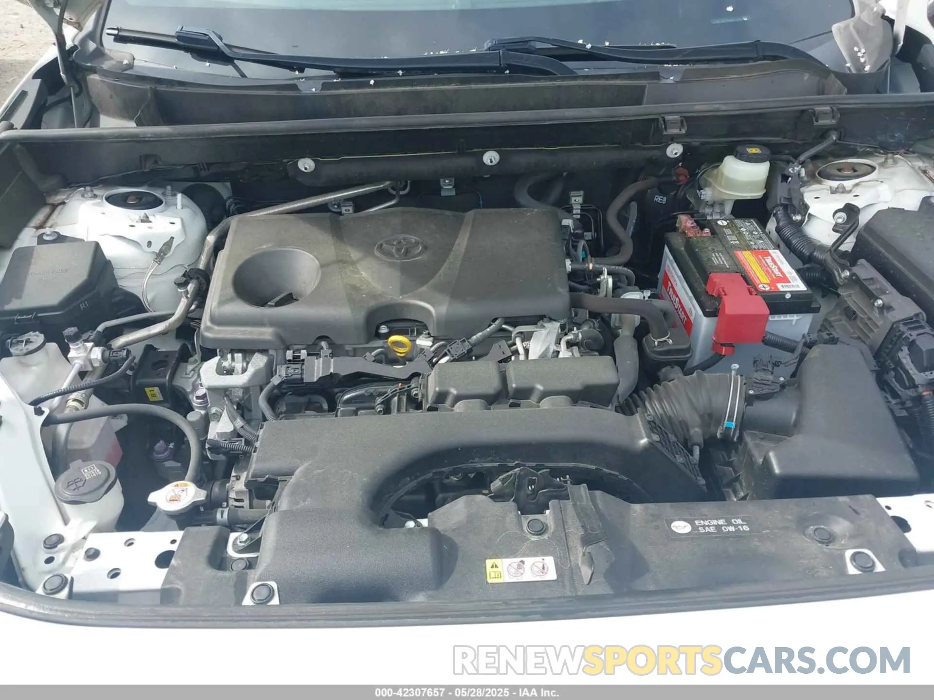 10 Photograph of a damaged car JTMC1RFV9KD011799 TOYOTA RAV4 2019