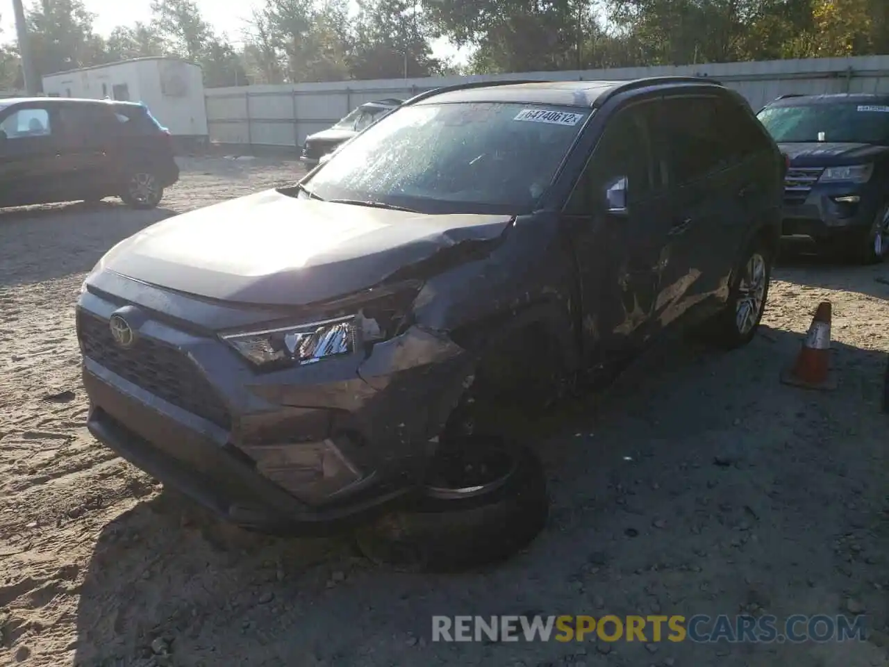 2 Photograph of a damaged car JTMC1RFV9KD018929 TOYOTA RAV4 2019