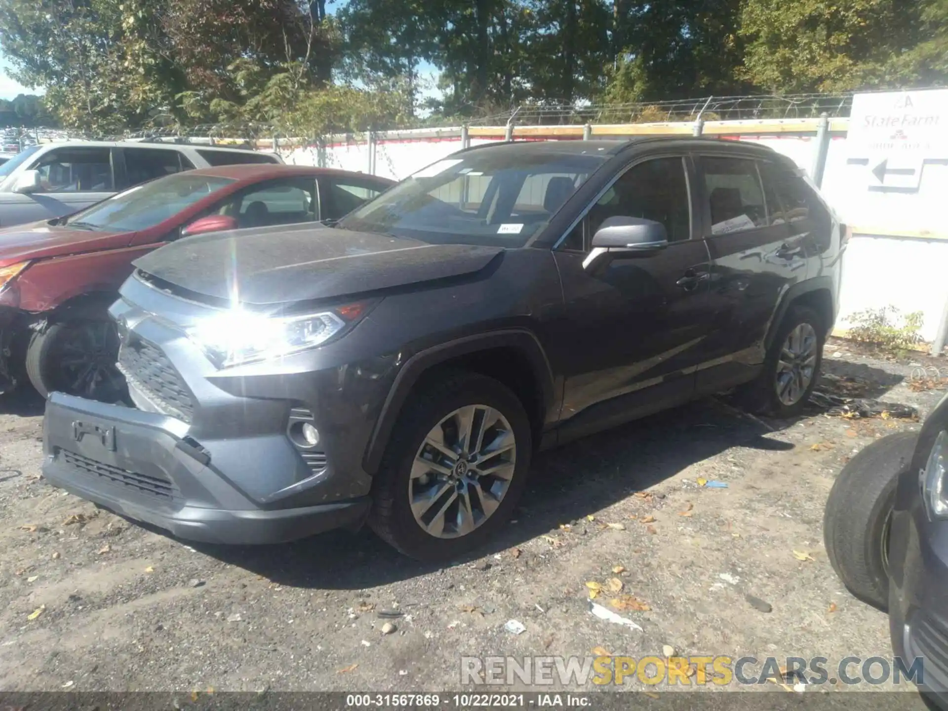 2 Photograph of a damaged car JTMC1RFV9KD504396 TOYOTA RAV4 2019