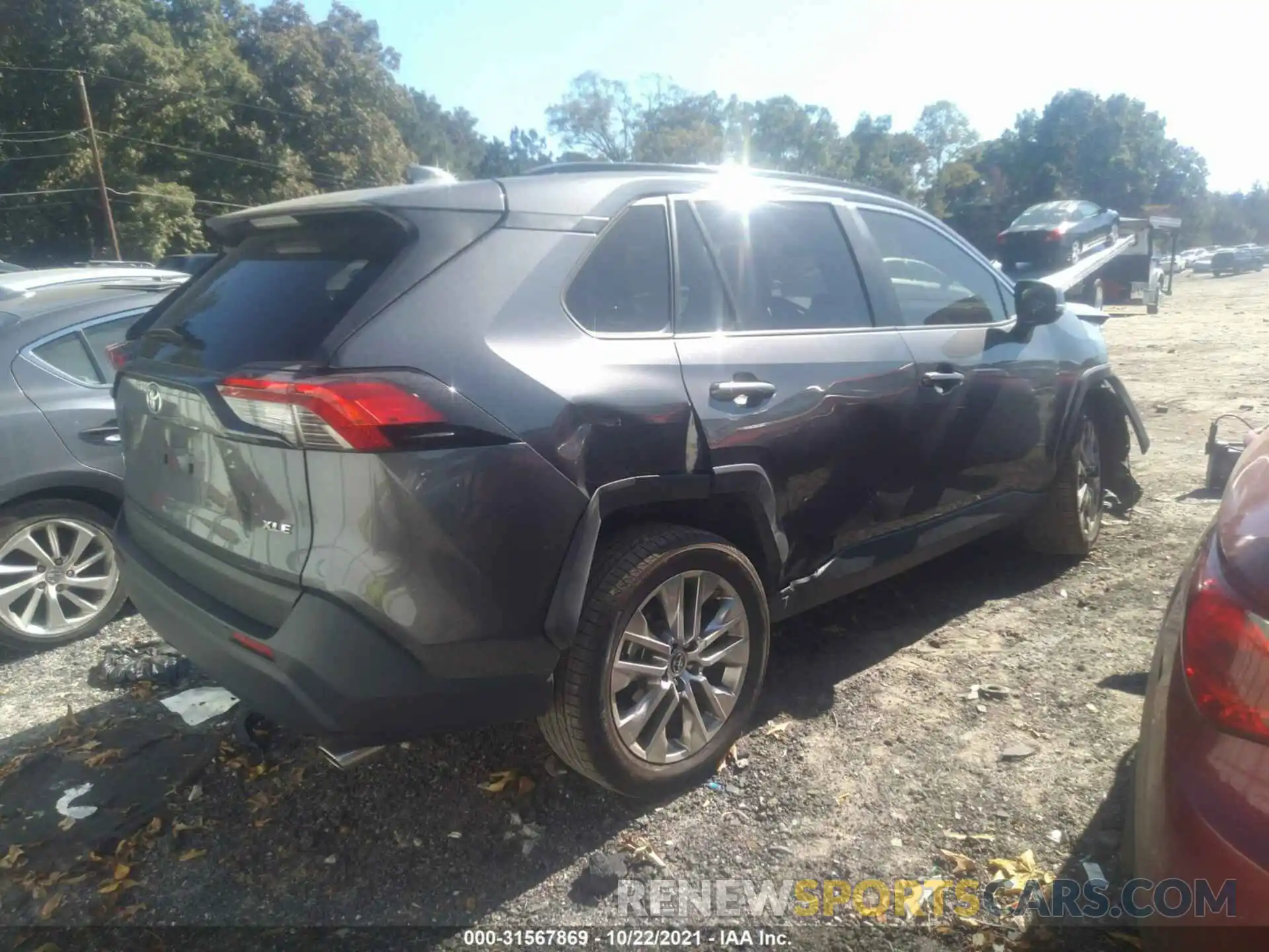 4 Photograph of a damaged car JTMC1RFV9KD504396 TOYOTA RAV4 2019