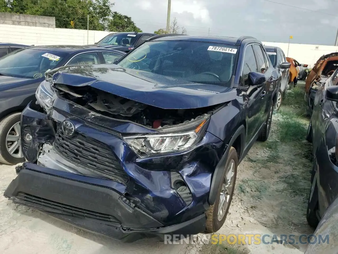 1 Photograph of a damaged car JTMC1RFV9KJ016499 TOYOTA RAV4 2019