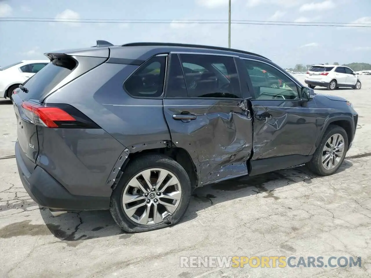 3 Photograph of a damaged car JTMC1RFVXKD017076 TOYOTA RAV4 2019