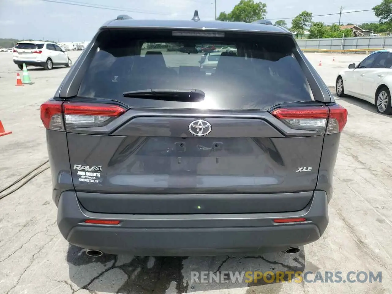 6 Photograph of a damaged car JTMC1RFVXKD017076 TOYOTA RAV4 2019
