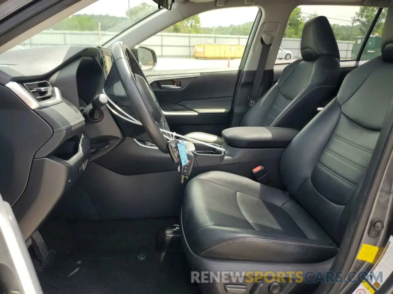 7 Photograph of a damaged car JTMC1RFVXKD017076 TOYOTA RAV4 2019