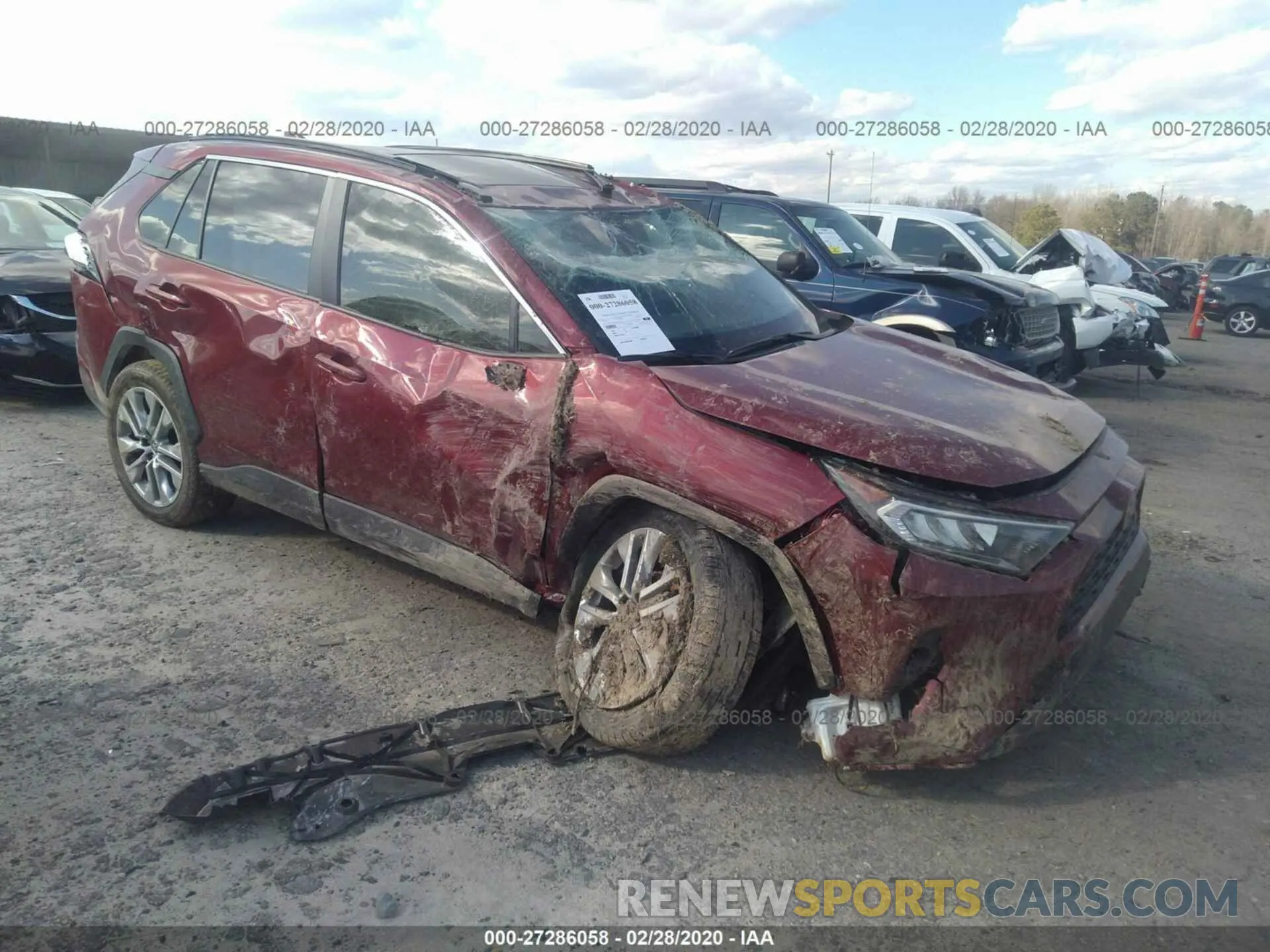 1 Photograph of a damaged car JTMC1RFVXKD038378 TOYOTA RAV4 2019