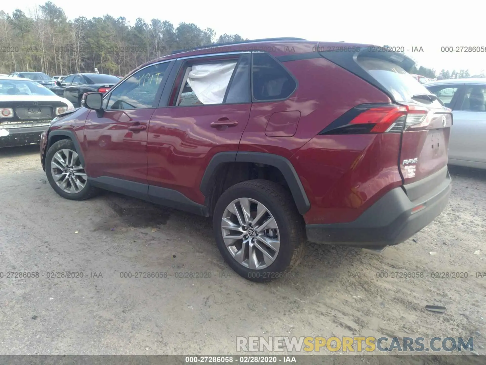 3 Photograph of a damaged car JTMC1RFVXKD038378 TOYOTA RAV4 2019