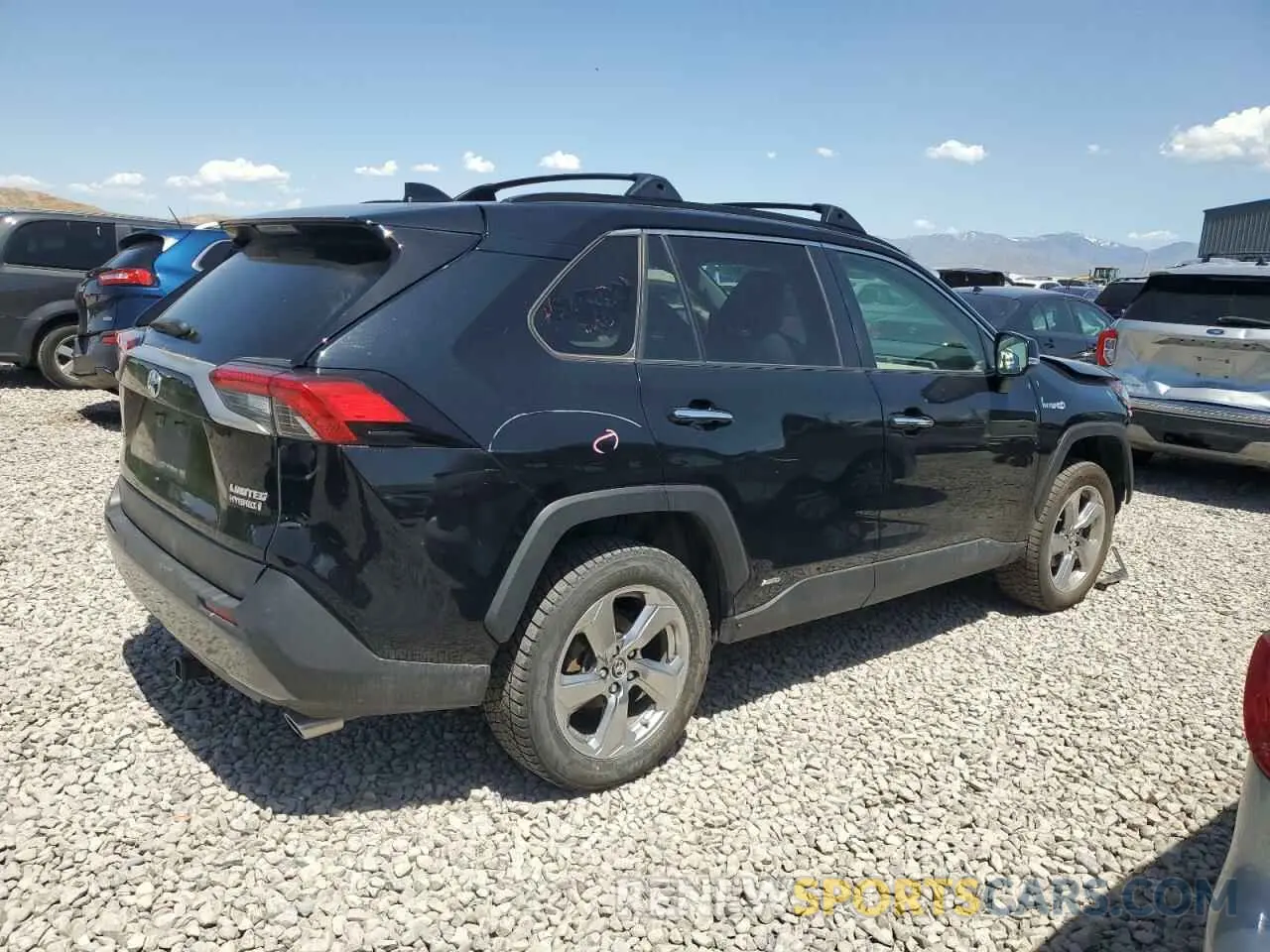 3 Photograph of a damaged car JTMDWRFV0KD508794 TOYOTA RAV4 2019