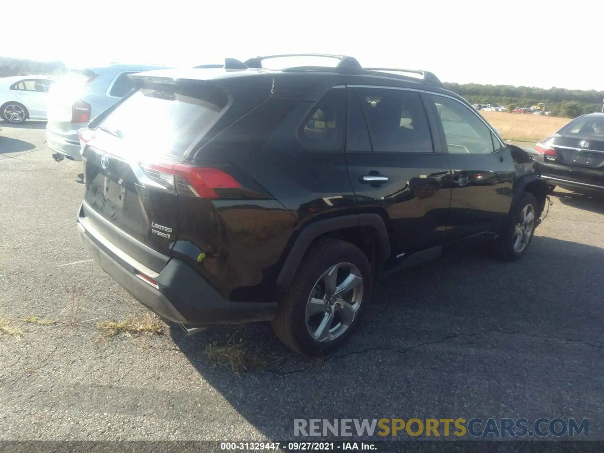 4 Photograph of a damaged car JTMDWRFV1KD006697 TOYOTA RAV4 2019