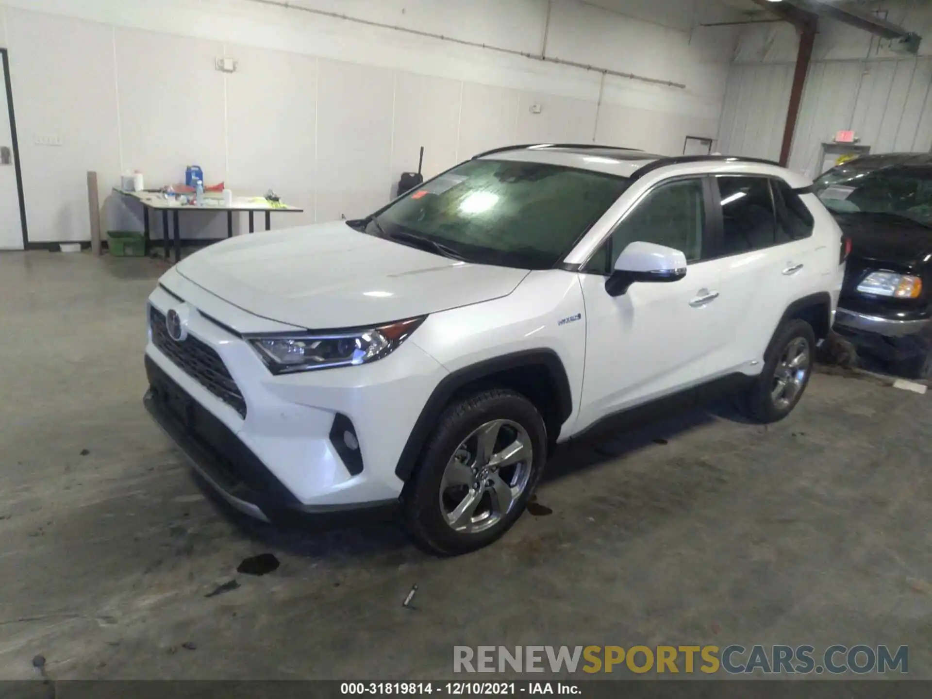 2 Photograph of a damaged car JTMDWRFV1KD033804 TOYOTA RAV4 2019