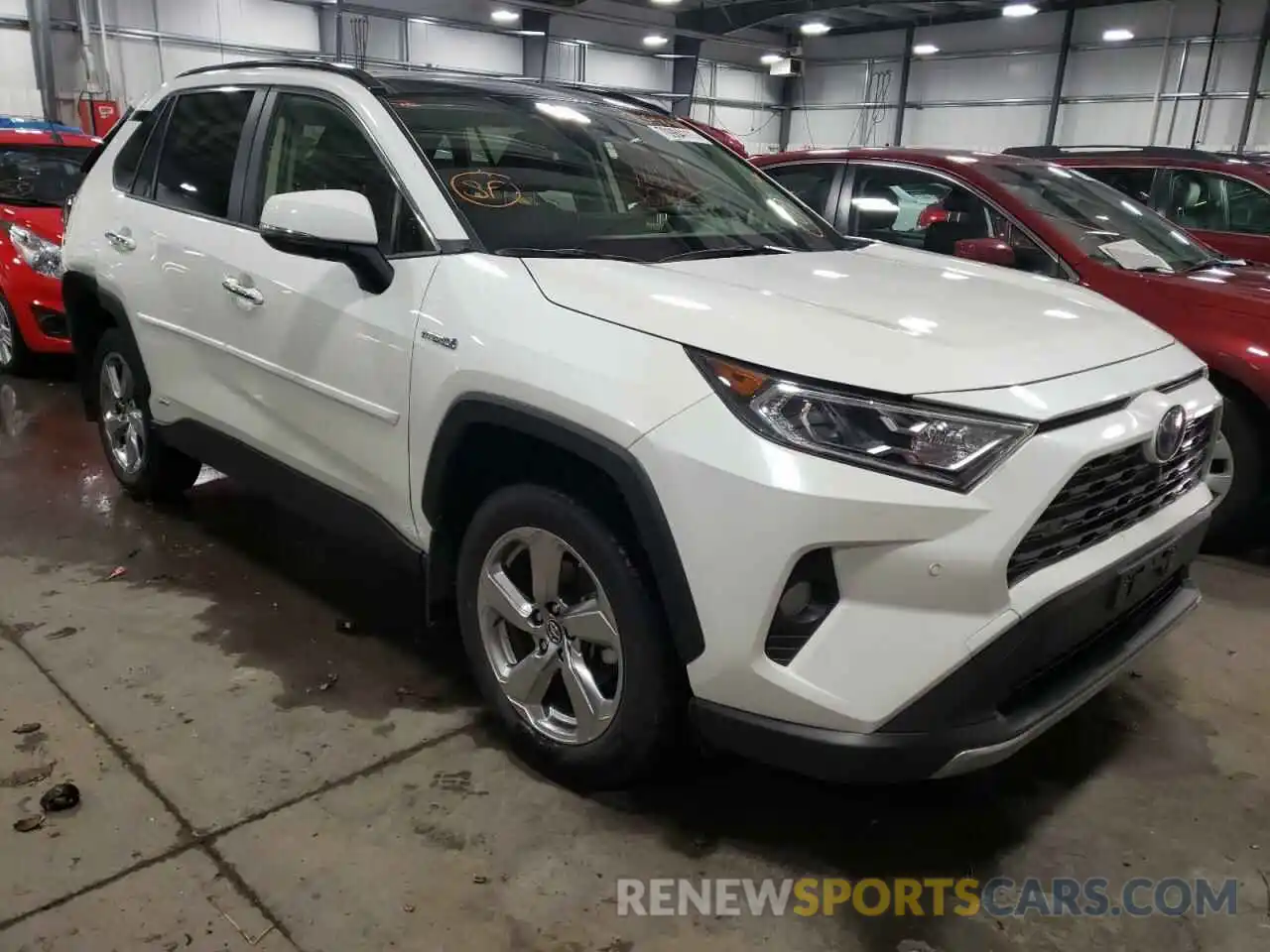 1 Photograph of a damaged car JTMDWRFV1KD510540 TOYOTA RAV4 2019