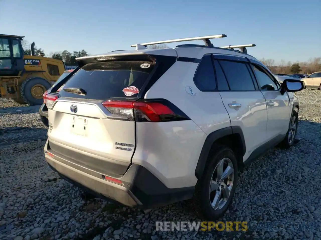 4 Photograph of a damaged car JTMDWRFV1KD511431 TOYOTA RAV4 2019