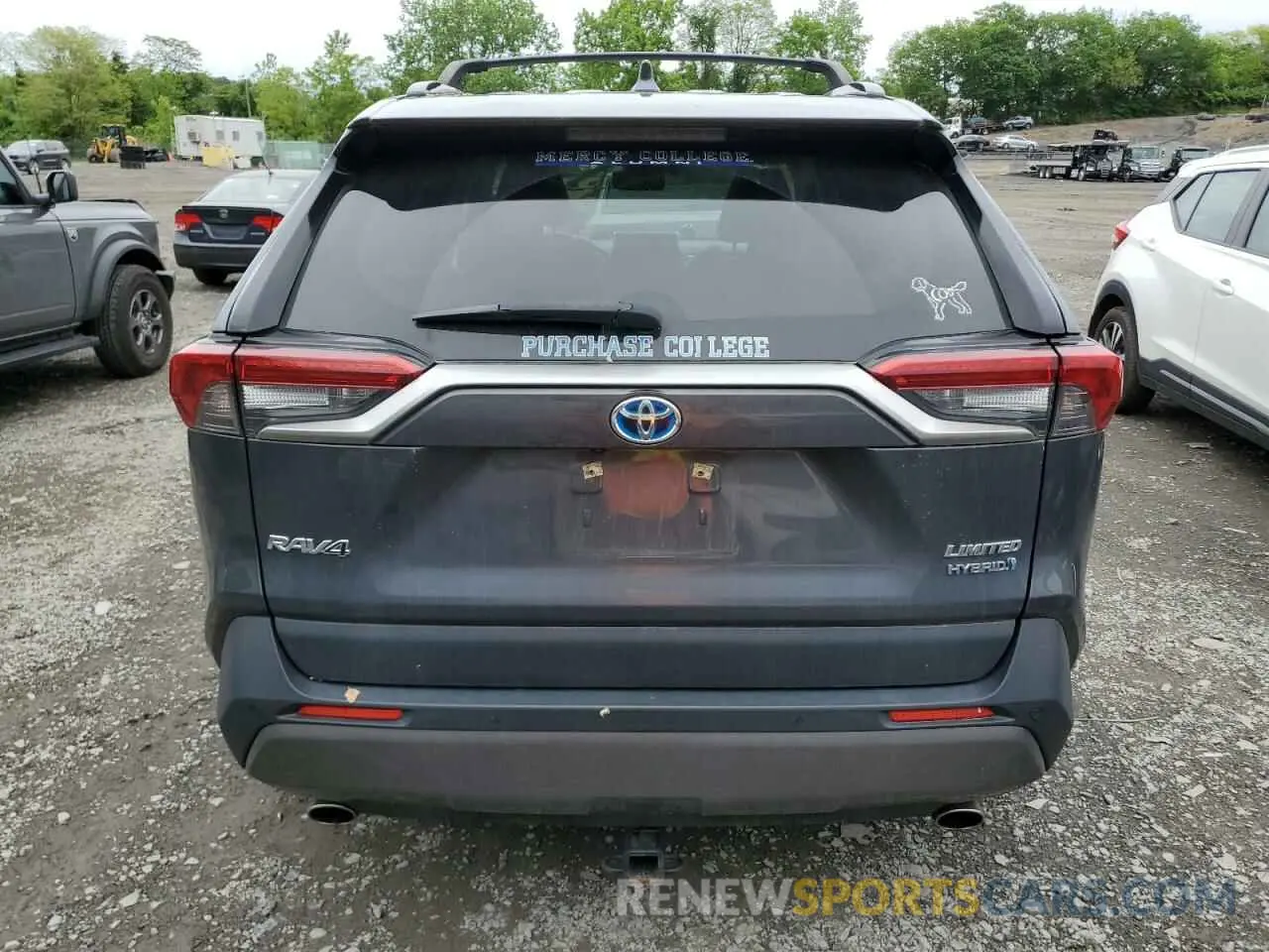 6 Photograph of a damaged car JTMDWRFV2KD028319 TOYOTA RAV4 2019