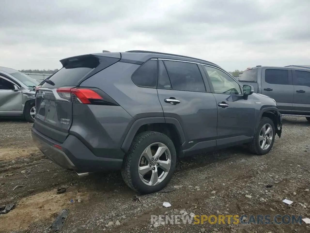 3 Photograph of a damaged car JTMDWRFV4KD517045 TOYOTA RAV4 2019