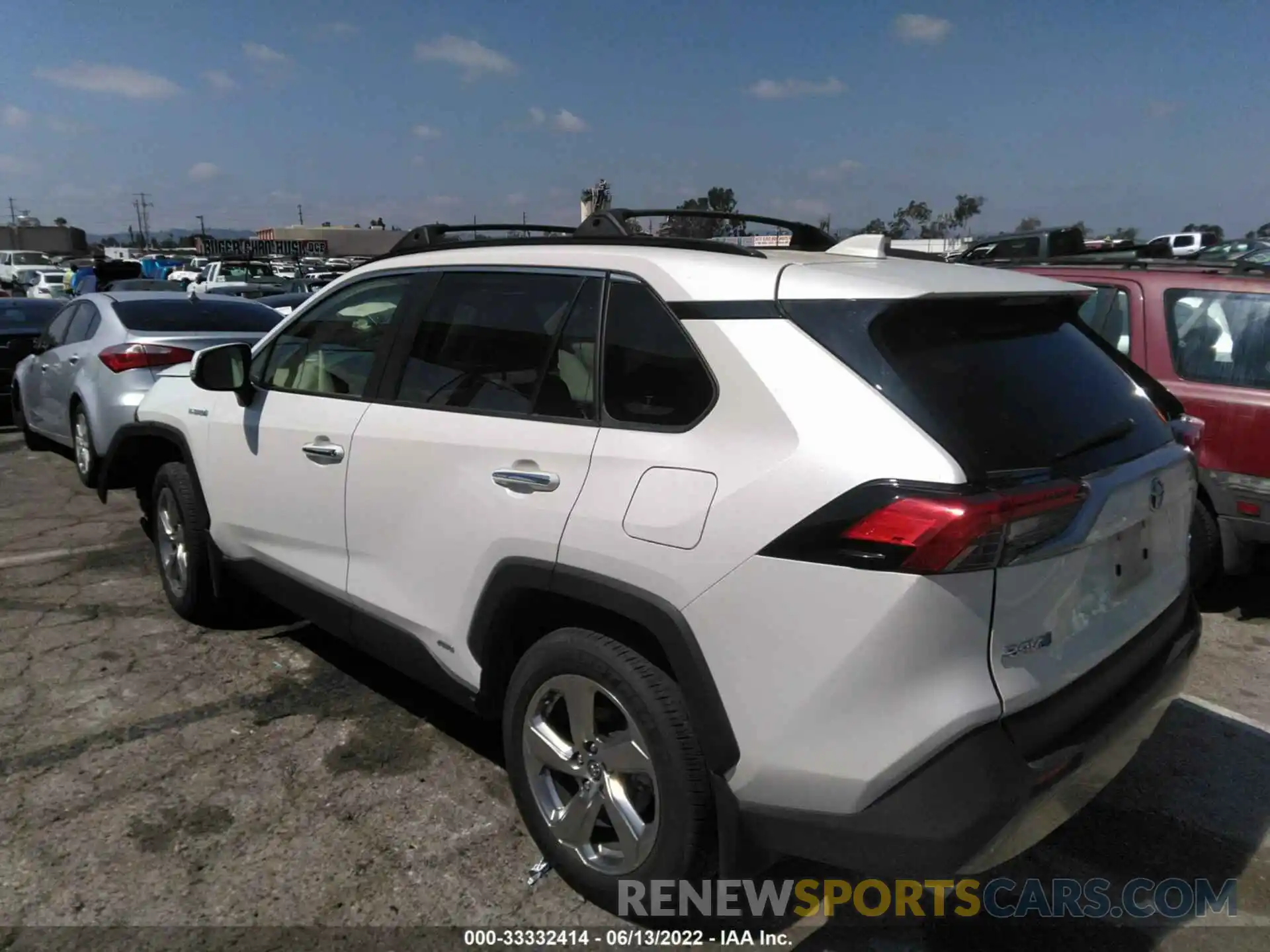 3 Photograph of a damaged car JTMDWRFV6KD506337 TOYOTA RAV4 2019