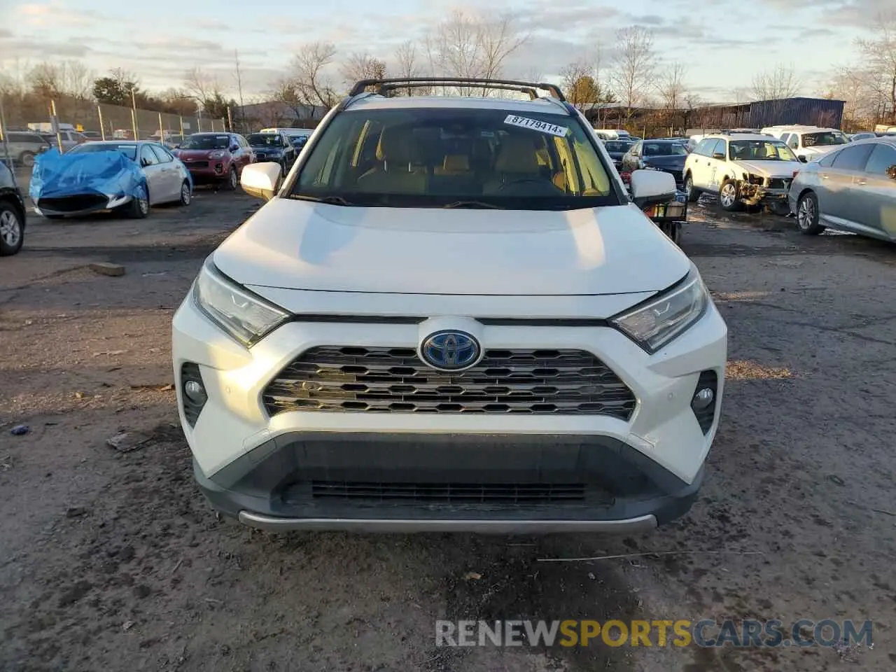 5 Photograph of a damaged car JTMDWRFV8KD002601 TOYOTA RAV4 2019