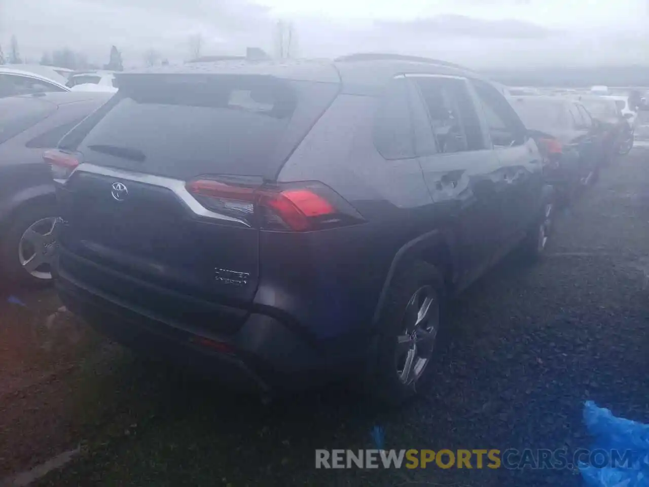 4 Photograph of a damaged car JTMDWRFV9KD011386 TOYOTA RAV4 2019