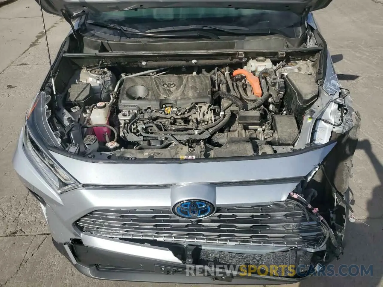 12 Photograph of a damaged car JTMDWRFV9KD510138 TOYOTA RAV4 2019