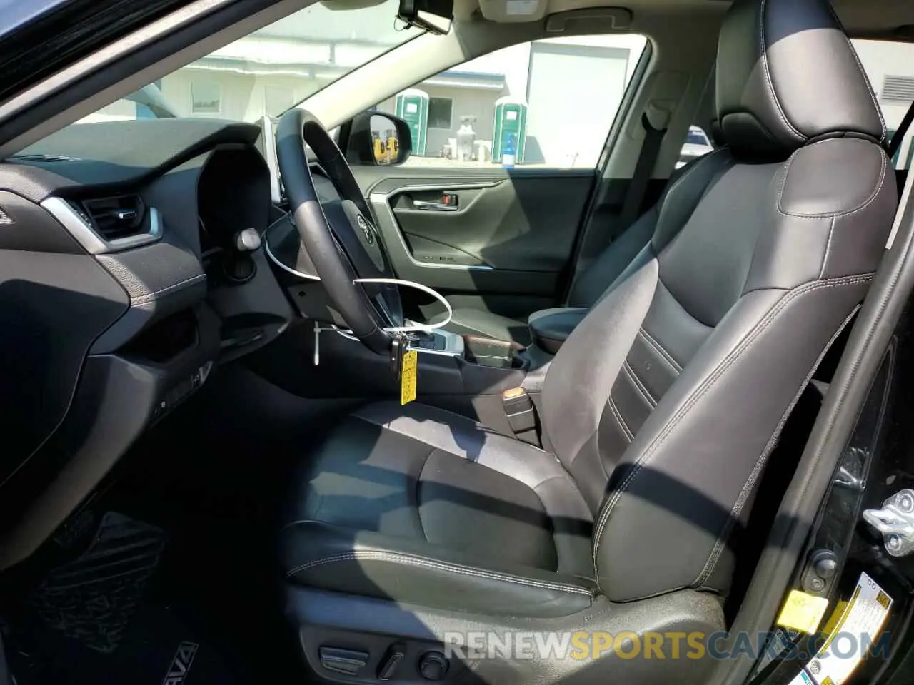7 Photograph of a damaged car JTMDWRFVXKD002213 TOYOTA RAV4 2019