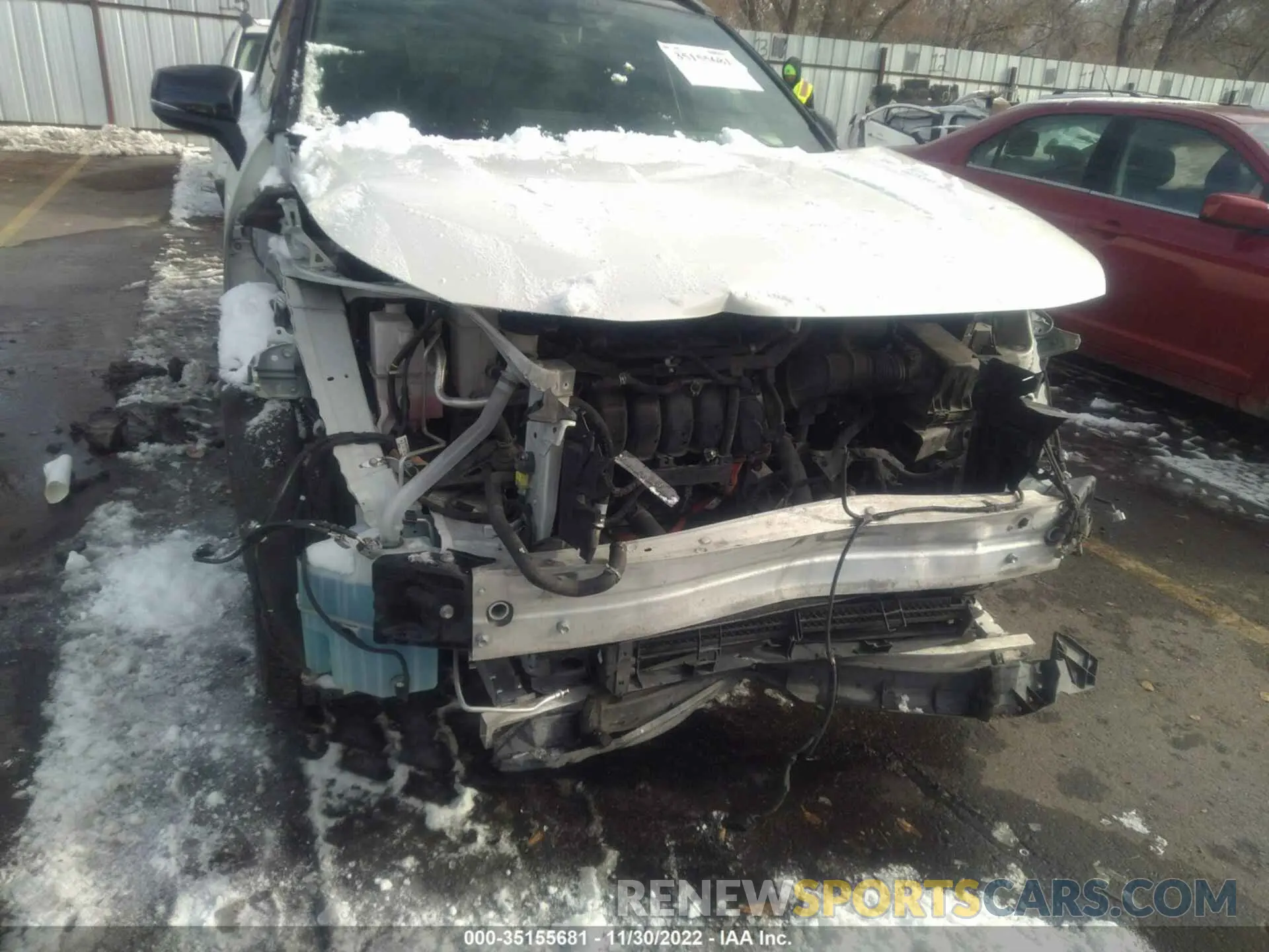 6 Photograph of a damaged car JTMEWRFV0KD507343 TOYOTA RAV4 2019