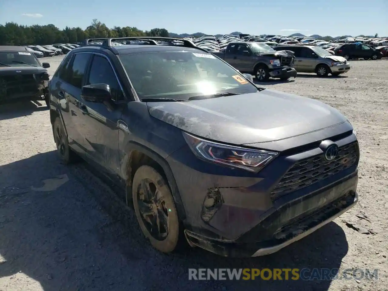 1 Photograph of a damaged car JTMEWRFV0KJ002369 TOYOTA RAV4 2019