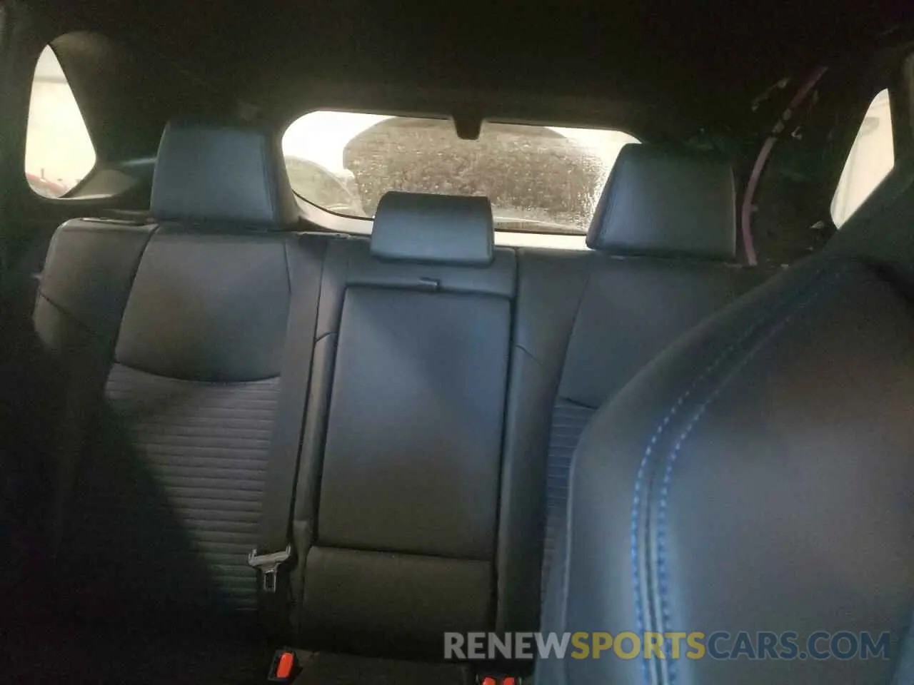 10 Photograph of a damaged car JTMEWRFV0KJ007426 TOYOTA RAV4 2019