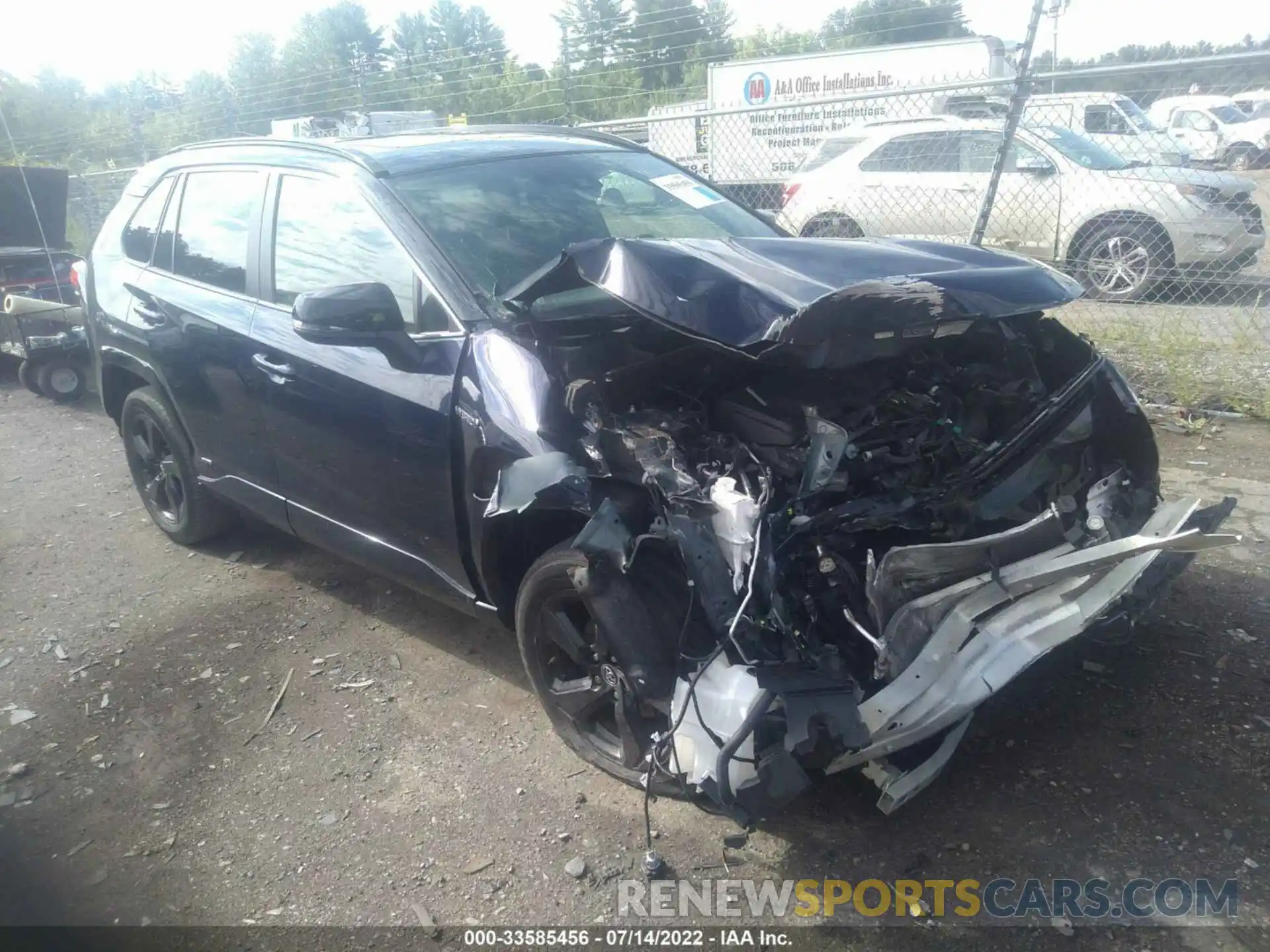 1 Photograph of a damaged car JTMEWRFV0KJ023657 TOYOTA RAV4 2019