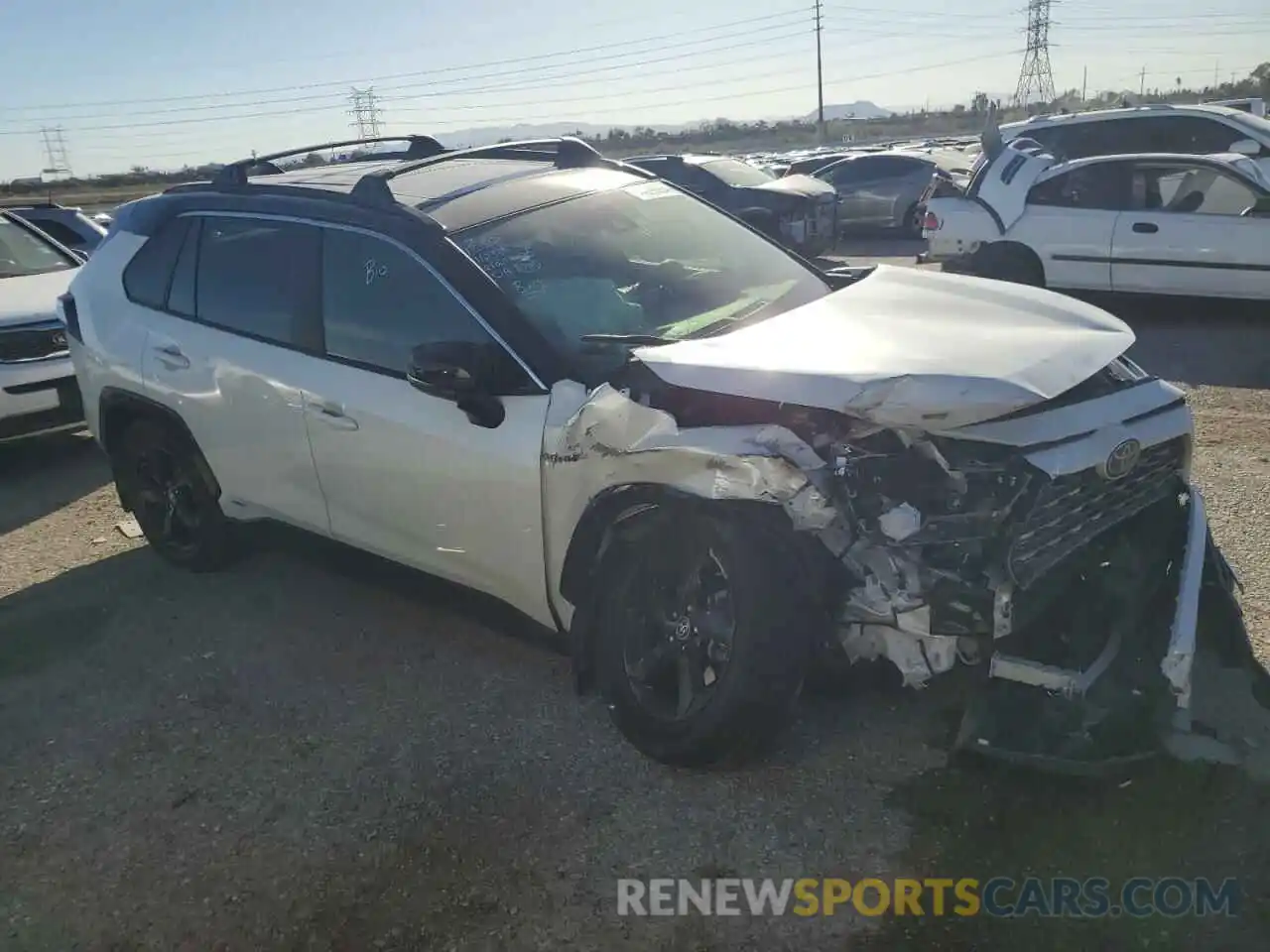 4 Photograph of a damaged car JTMEWRFV0KJ026123 TOYOTA RAV4 2019