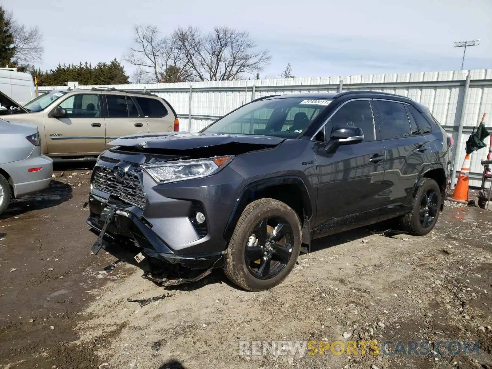 2 Photograph of a damaged car JTMEWRFV1KD506329 TOYOTA RAV4 2019