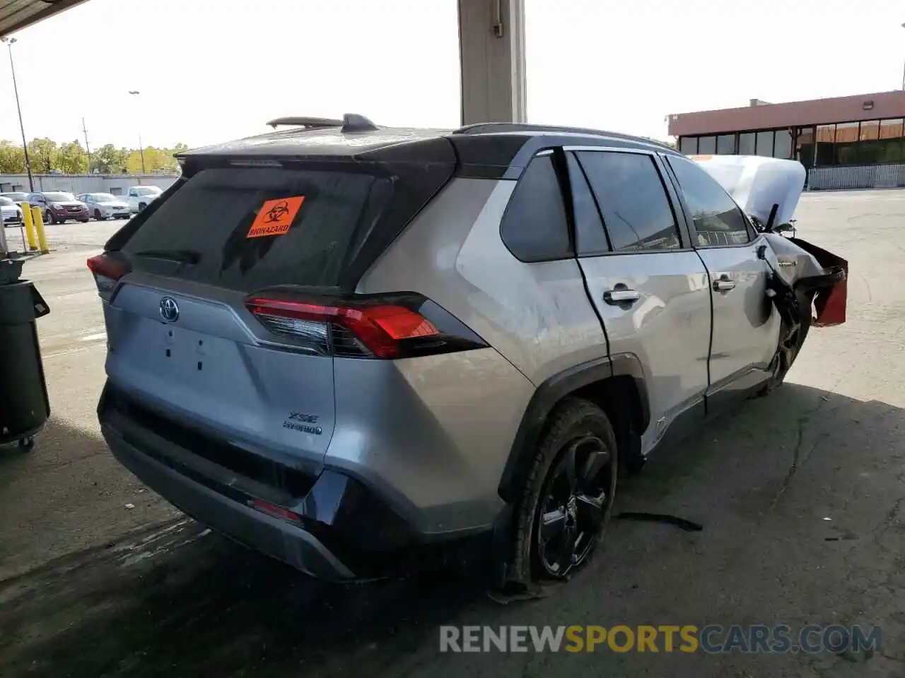 4 Photograph of a damaged car JTMEWRFV2KD501673 TOYOTA RAV4 2019