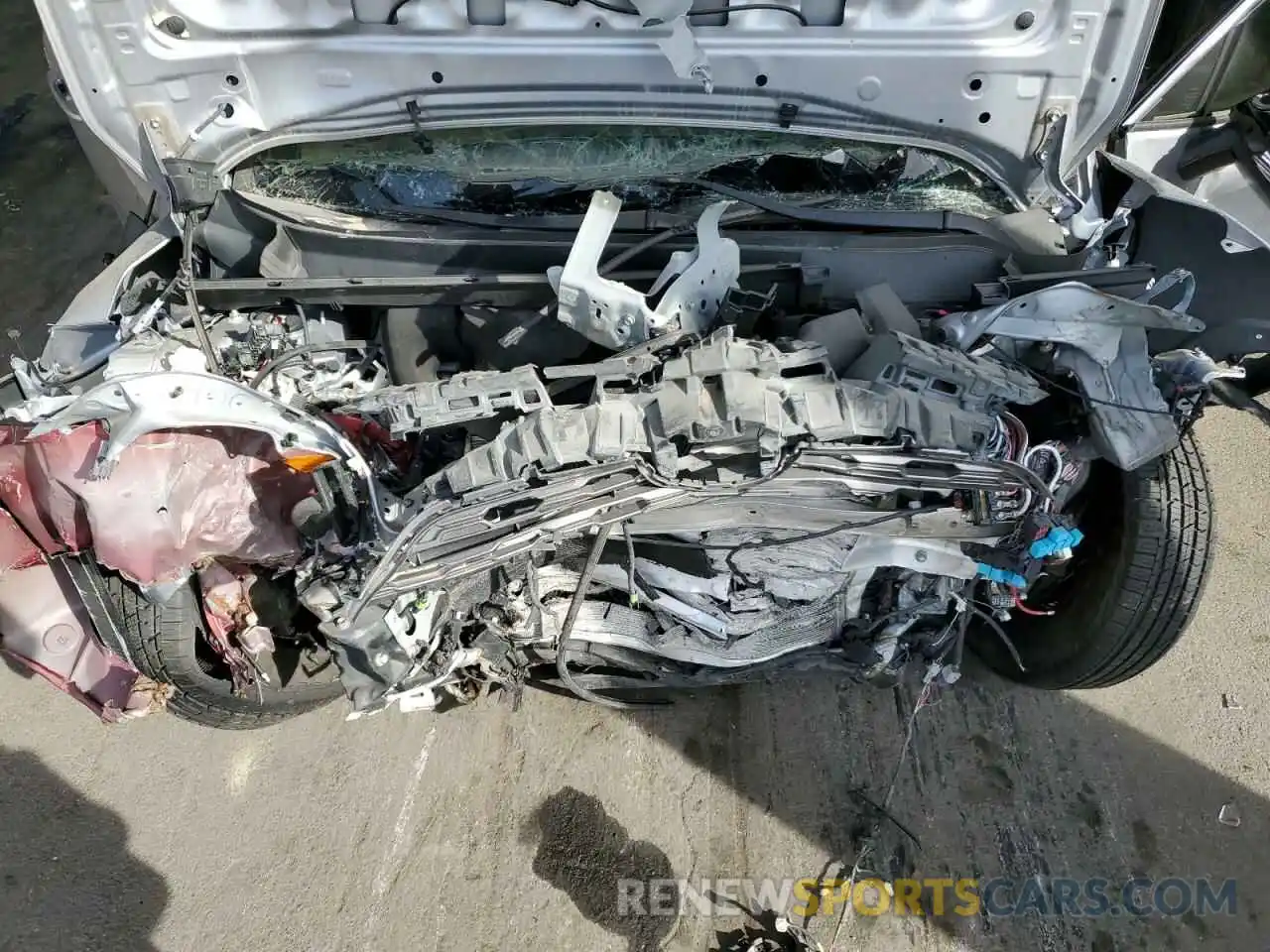 7 Photograph of a damaged car JTMEWRFV2KD501673 TOYOTA RAV4 2019