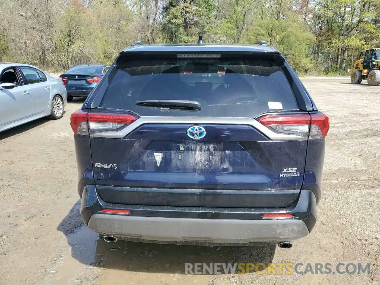 6 Photograph of a damaged car JTMEWRFV3KD502573 TOYOTA RAV4 2019