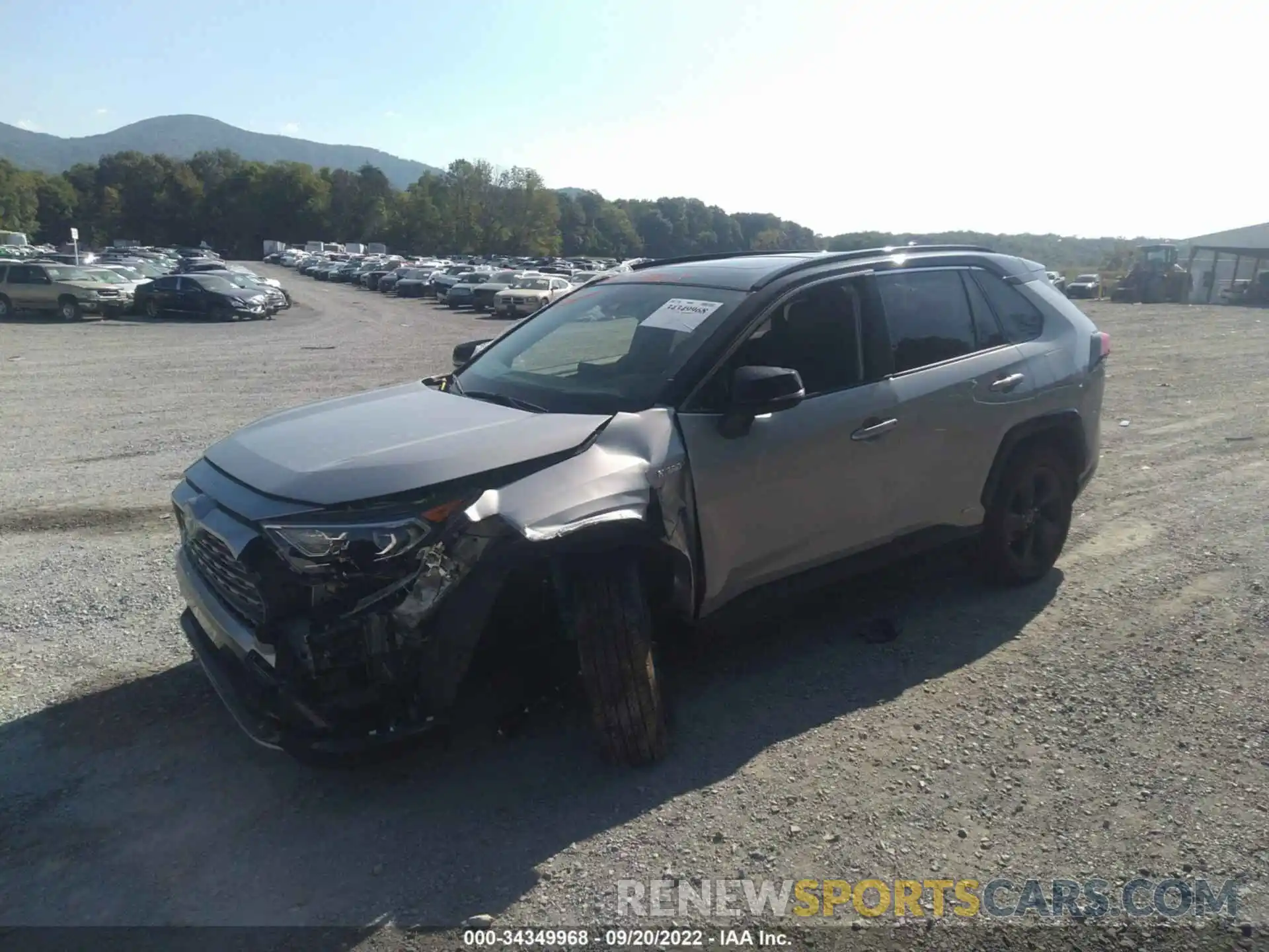 2 Photograph of a damaged car JTMEWRFV3KJ008179 TOYOTA RAV4 2019