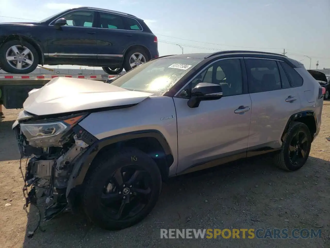 1 Photograph of a damaged car JTMEWRFV3KJ020414 TOYOTA RAV4 2019