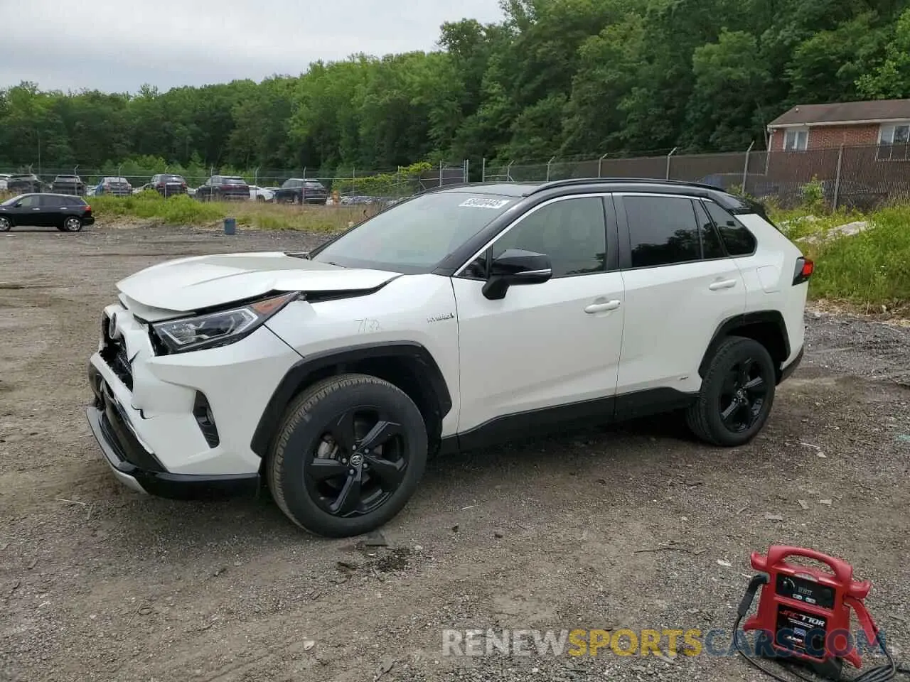 1 Photograph of a damaged car JTMEWRFV4KJ004433 TOYOTA RAV4 2019