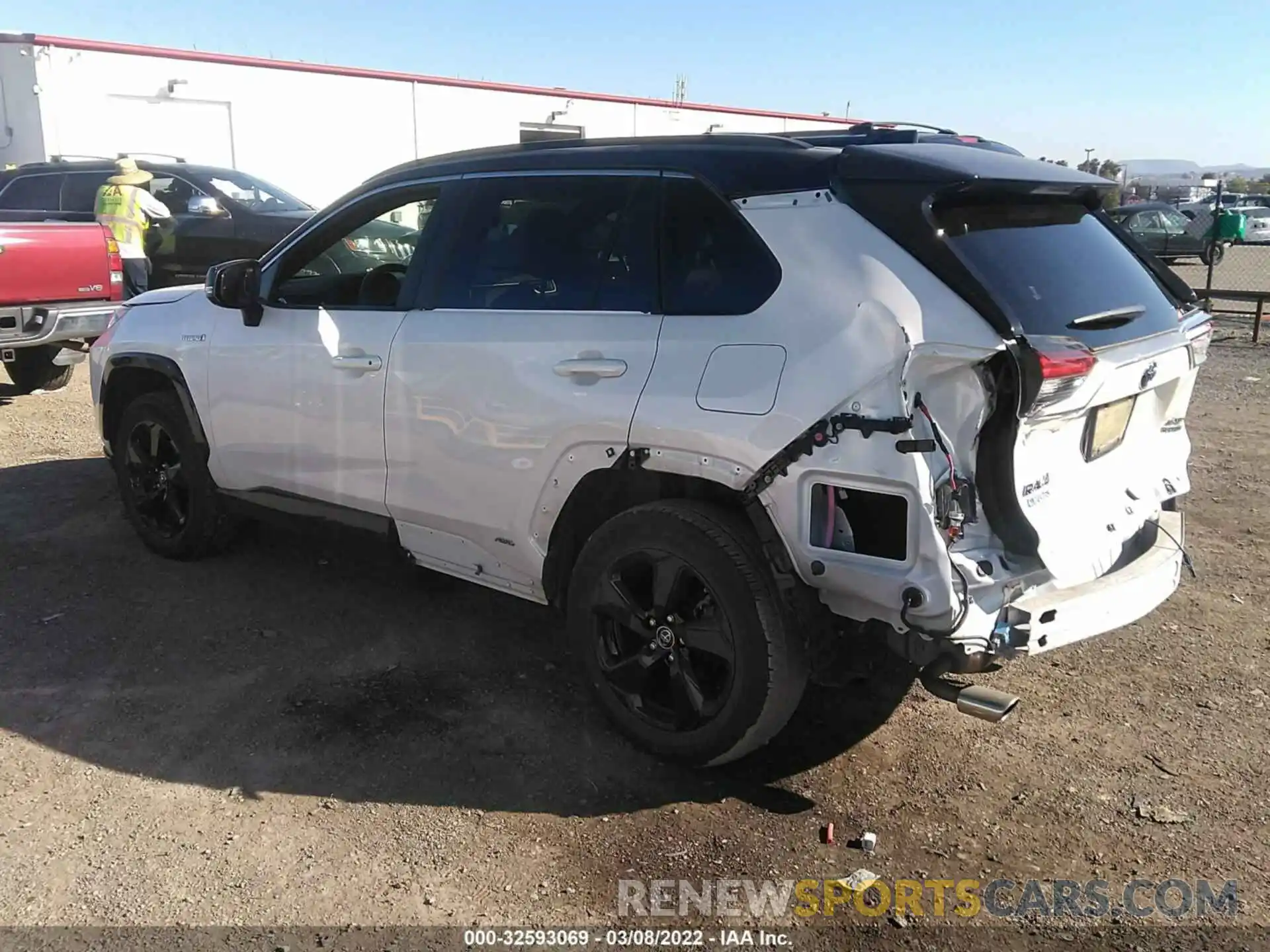 3 Photograph of a damaged car JTMEWRFV4KJ022513 TOYOTA RAV4 2019