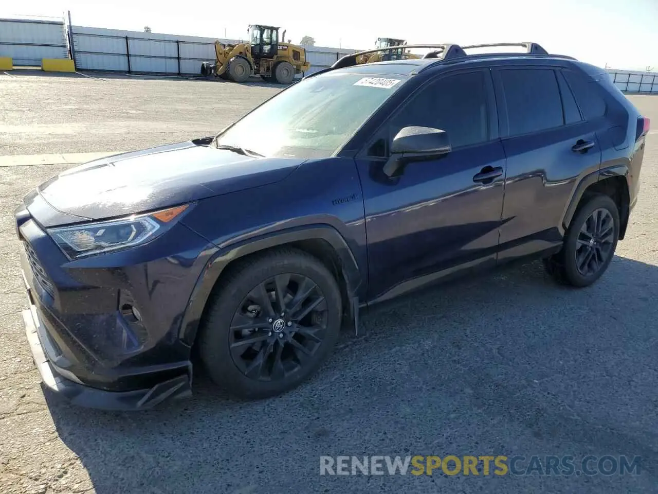 1 Photograph of a damaged car JTMEWRFV5KD519293 TOYOTA RAV4 2019