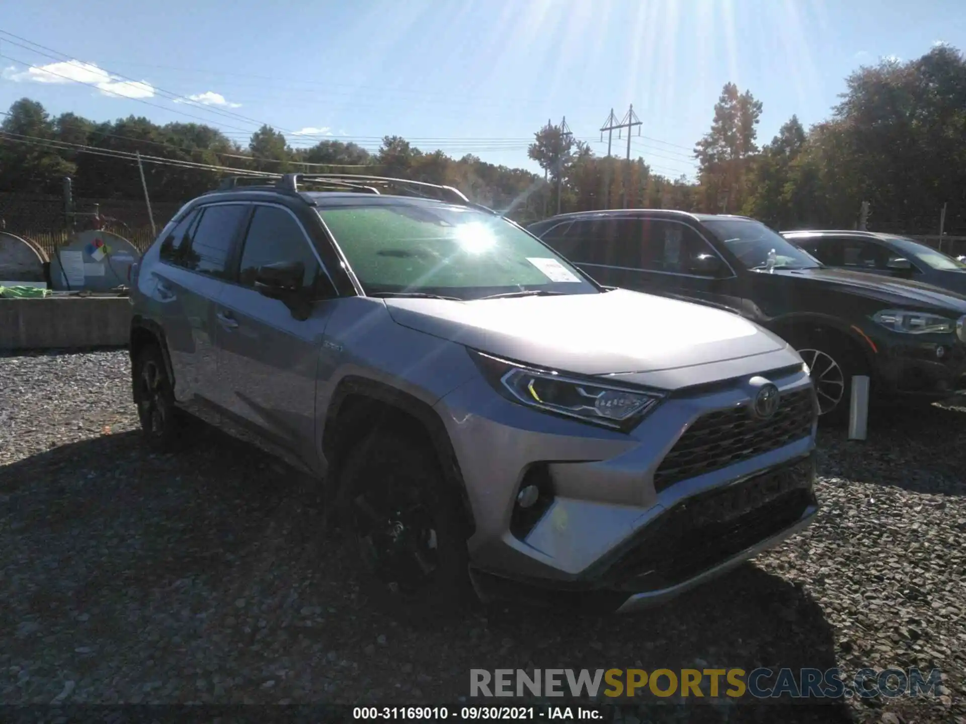 1 Photograph of a damaged car JTMEWRFV5KJ026263 TOYOTA RAV4 2019