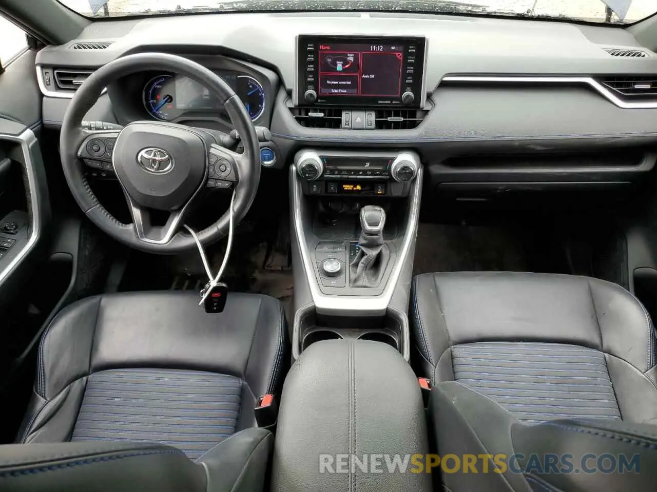 8 Photograph of a damaged car JTMEWRFV6KJ004109 TOYOTA RAV4 2019