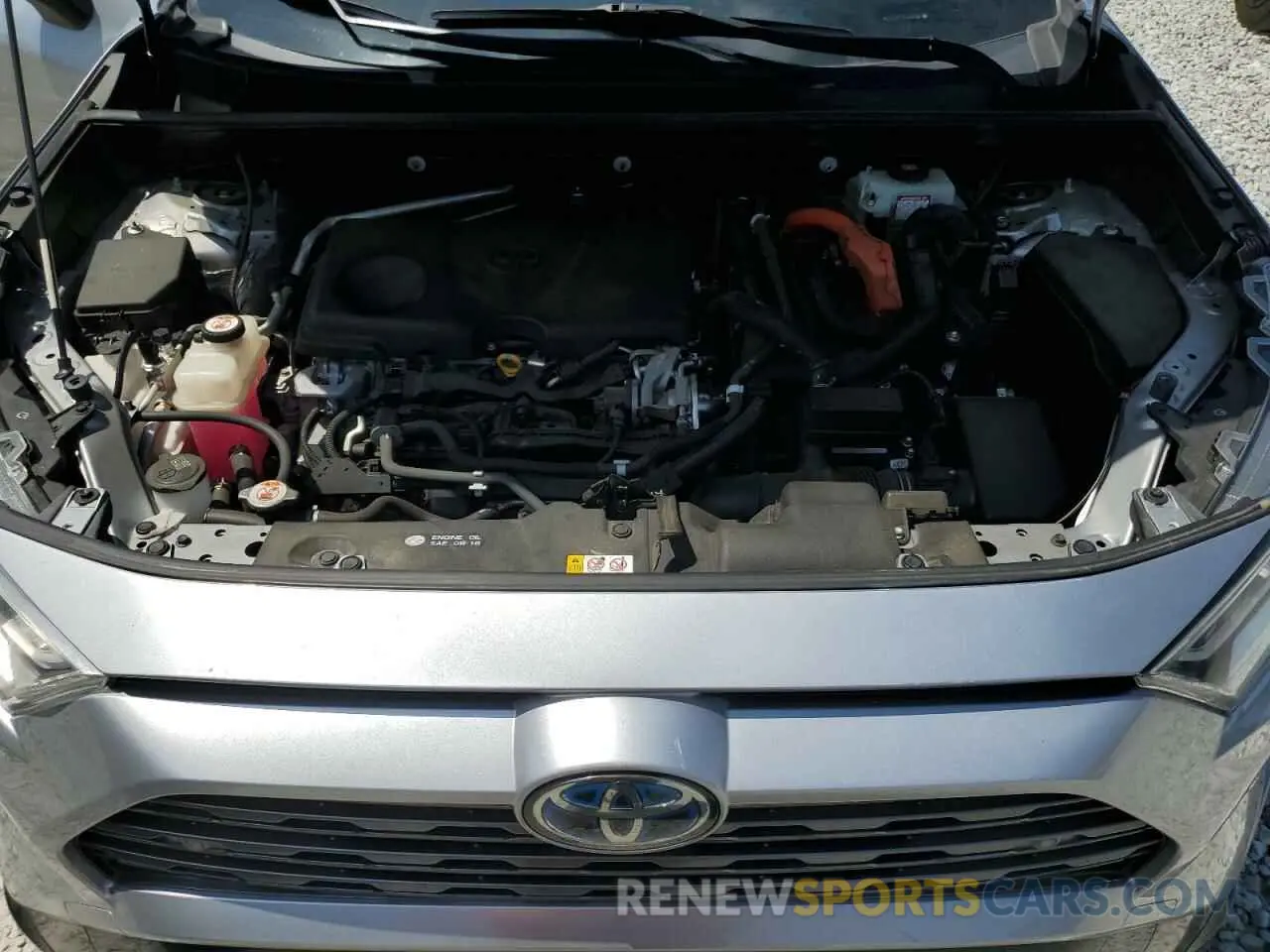 13 Photograph of a damaged car JTMEWRFV6KJ006362 TOYOTA RAV4 2019