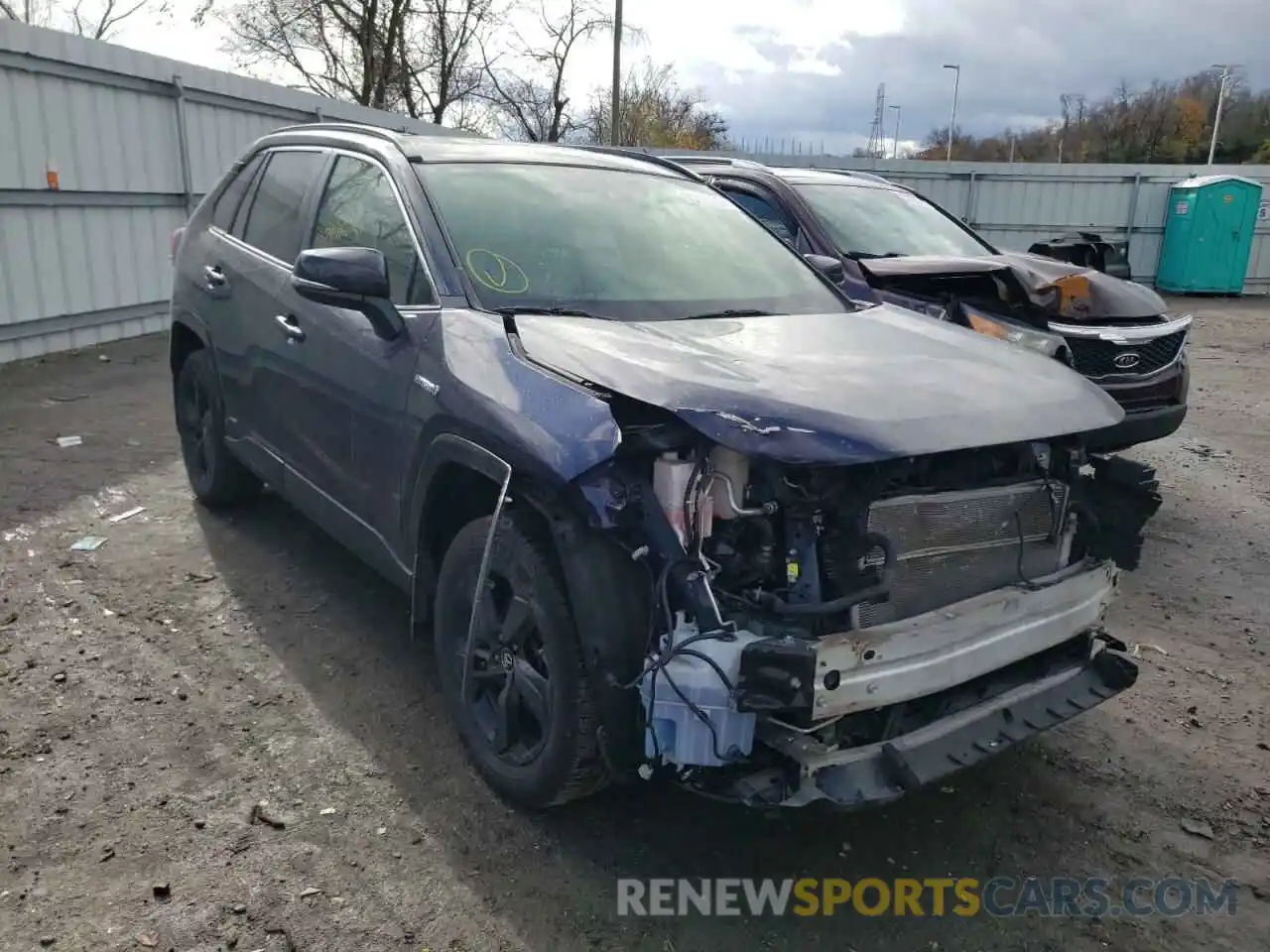 1 Photograph of a damaged car JTMEWRFV6KJ023923 TOYOTA RAV4 2019