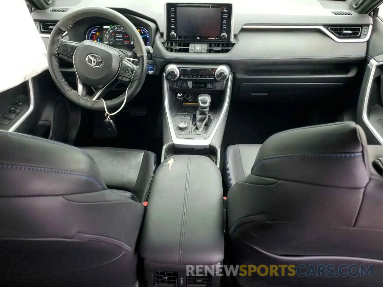 8 Photograph of a damaged car JTMEWRFV8KD511771 TOYOTA RAV4 2019