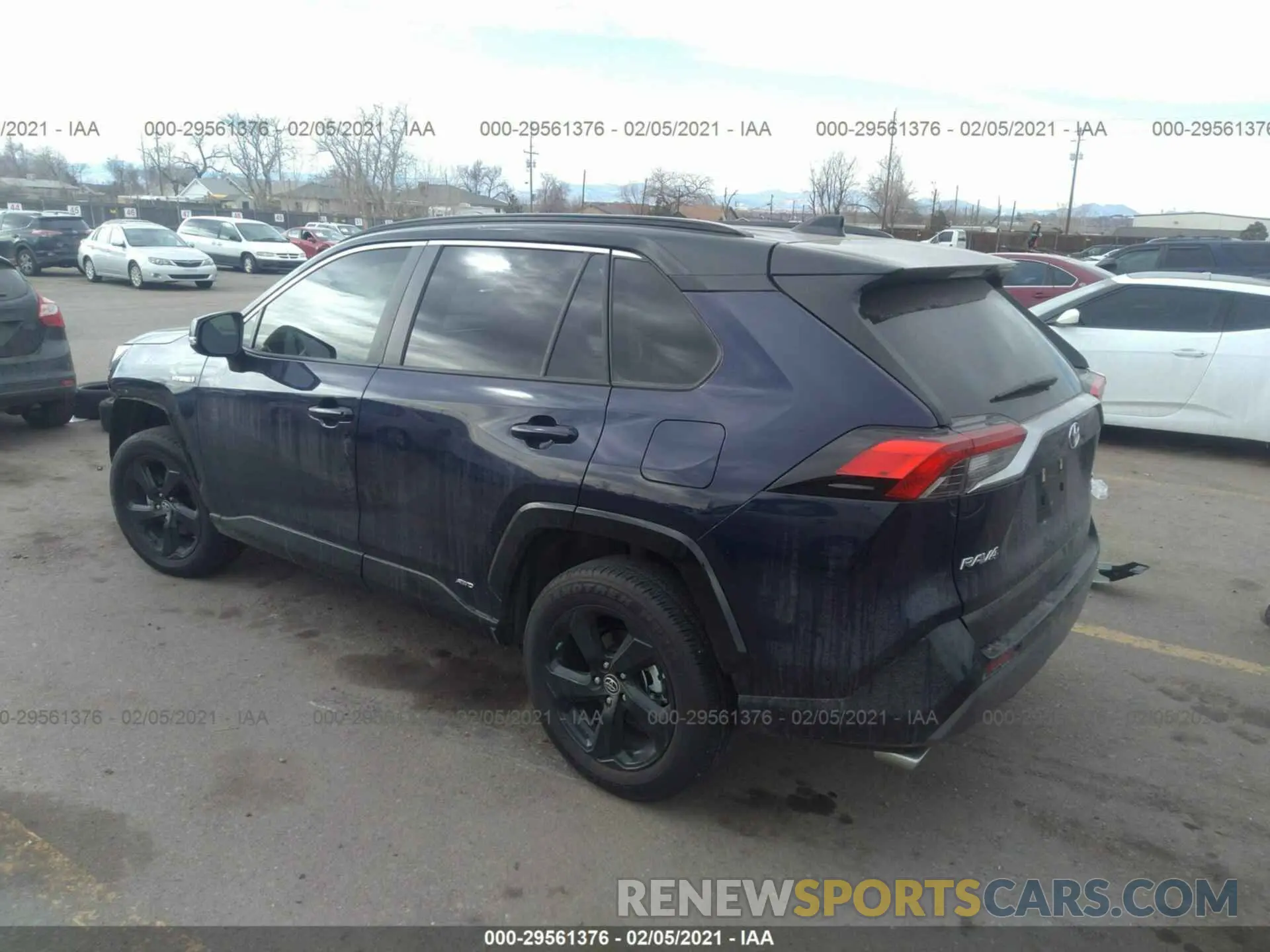 3 Photograph of a damaged car JTMEWRFV8KJ006041 TOYOTA RAV4 2019