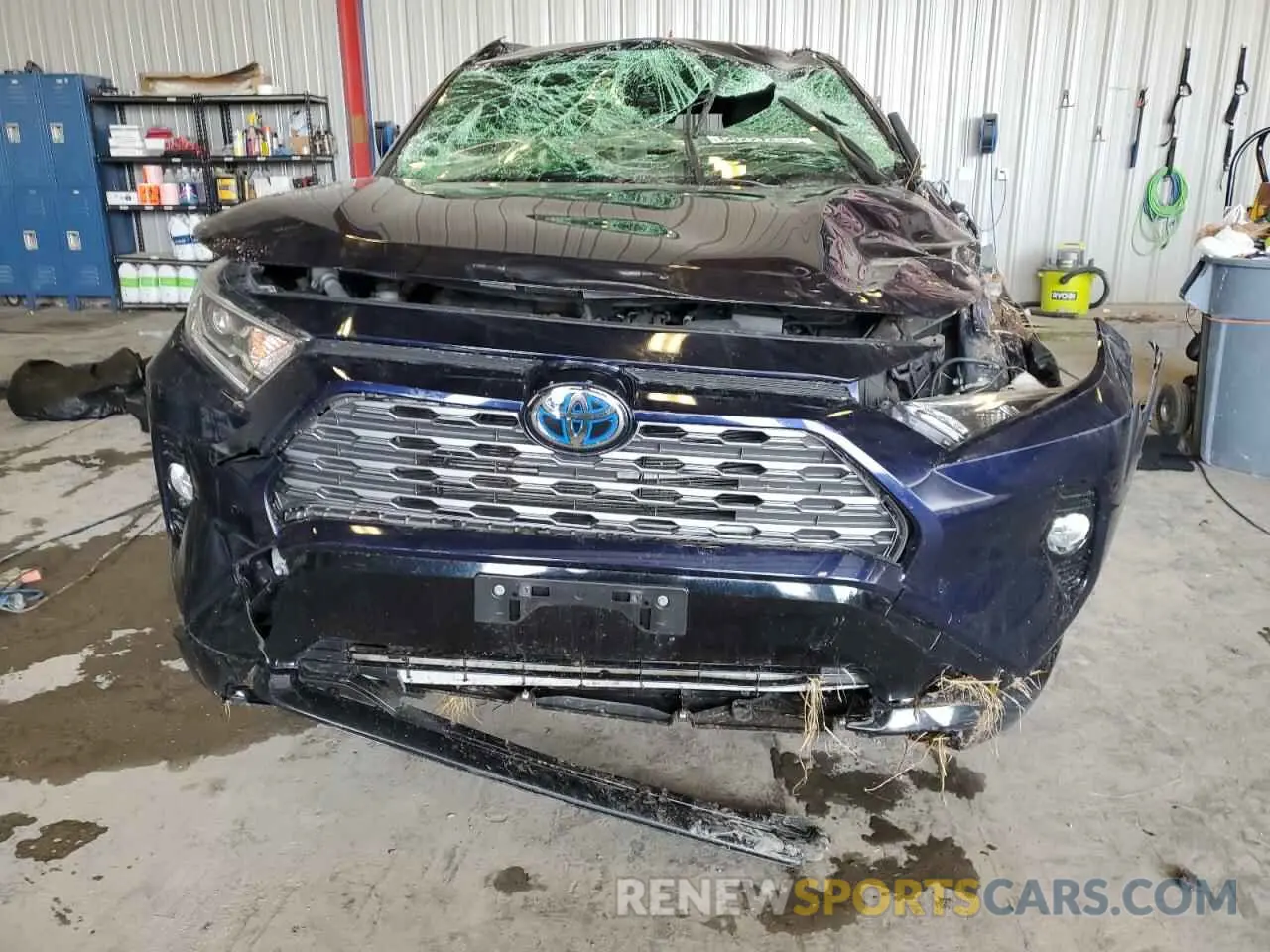 5 Photograph of a damaged car JTMEWRFV9KJ001978 TOYOTA RAV4 2019