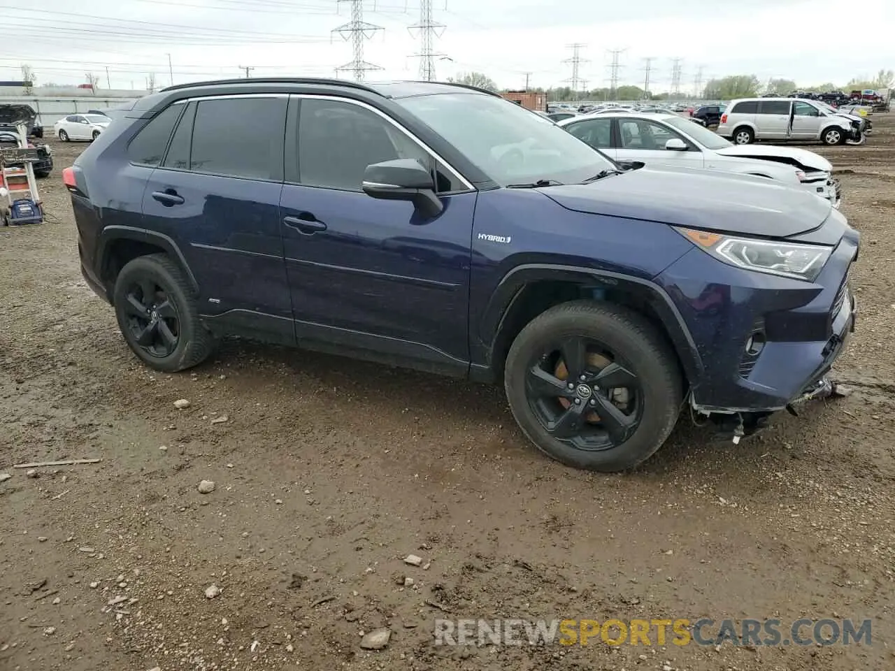4 Photograph of a damaged car JTMEWRFV9KJ004900 TOYOTA RAV4 2019