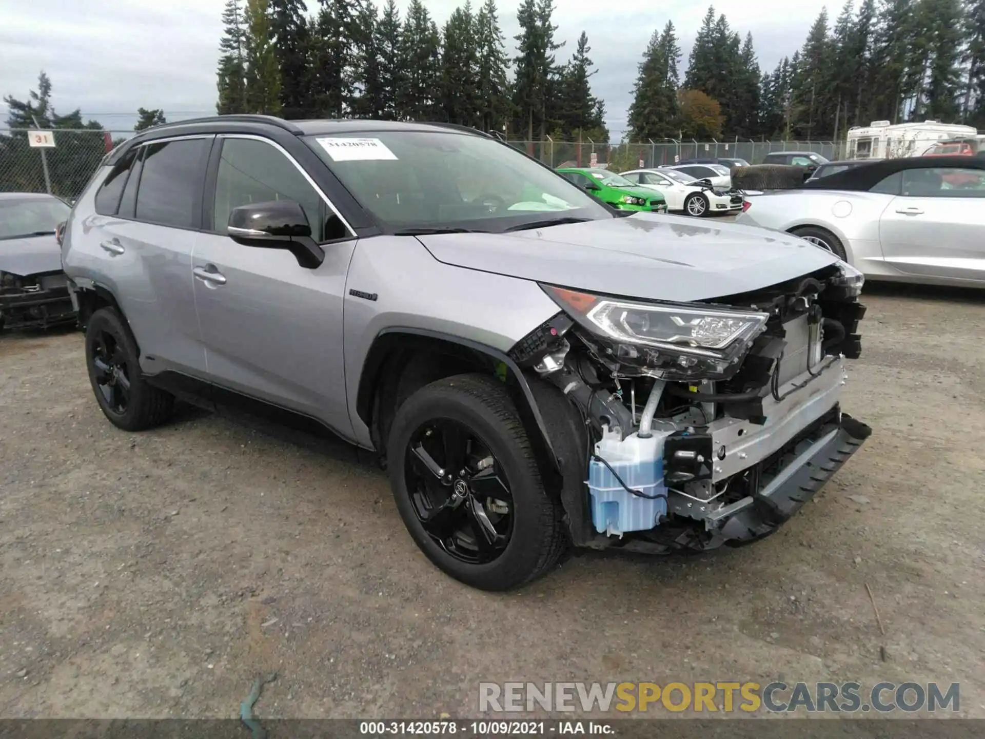 1 Photograph of a damaged car JTMEWRFV9KJ029392 TOYOTA RAV4 2019