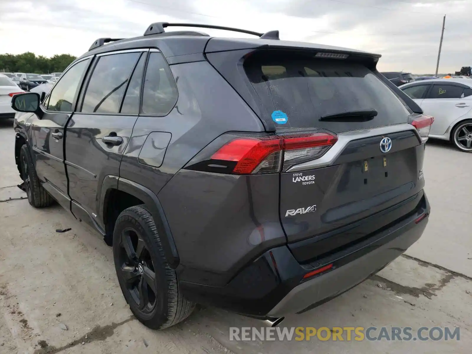 3 Photograph of a damaged car JTMEWRFVXKJ018062 TOYOTA RAV4 2019